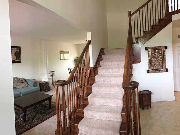 4th image of 257 Hearthstone Dr