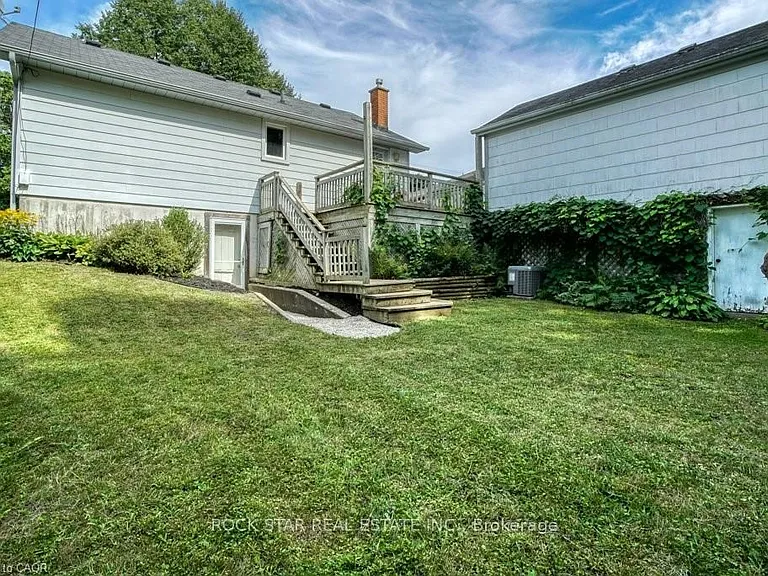 102 Kribs St #LOWER — Photo 19