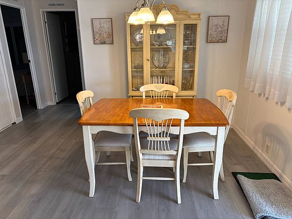 4th image of 317 Belle Tower Ave #317