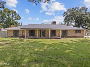 151 Cedar Grove Dr, Opelousas, LA 70570