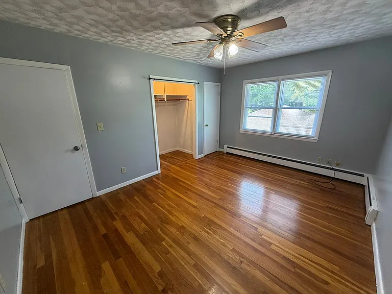 544, 546, 546-1/2 Chandler Street — Photo 11
