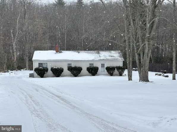 527 Mallard Rd, Philipsburg, PA 16866