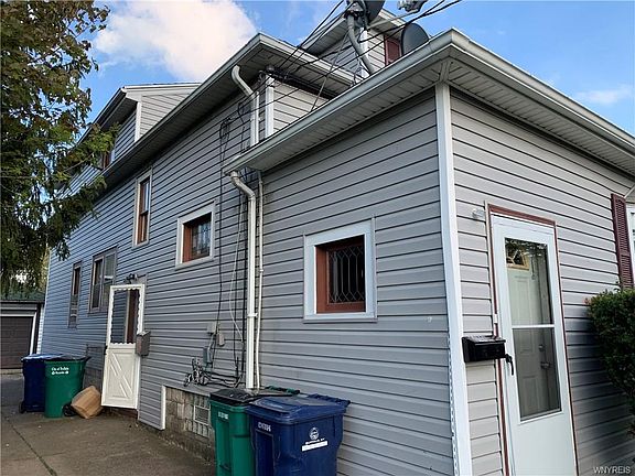 2nd image of 319 Parkridge Ave