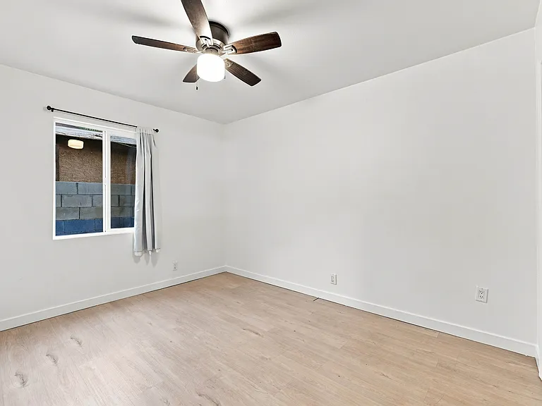 38466 Sumac Ave — Photo 7