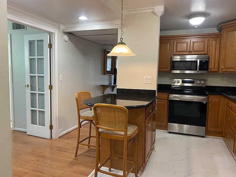 1 Royal Palm Way #201 — Photo 3