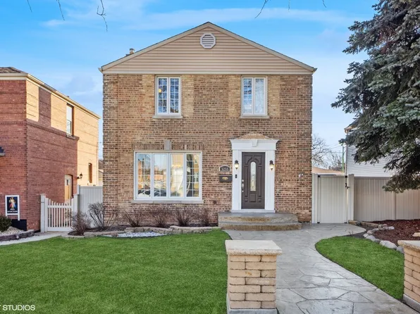 5255 S Mayfield Ave, Chicago, IL 60638