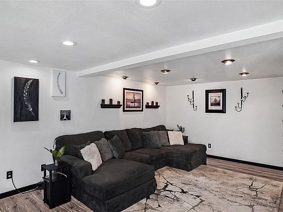 5th image of 16536 Ouray Road W