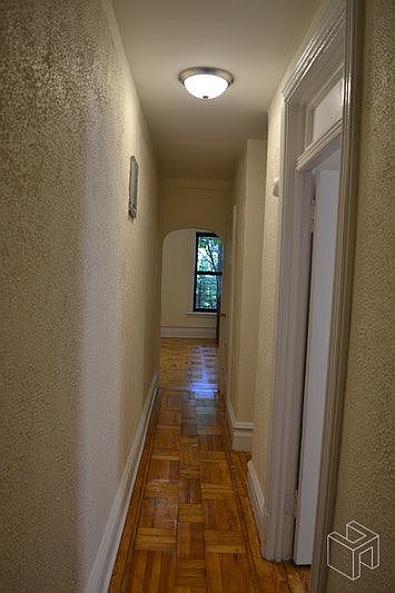 1st image of 140 Seaman Ave APT 4L