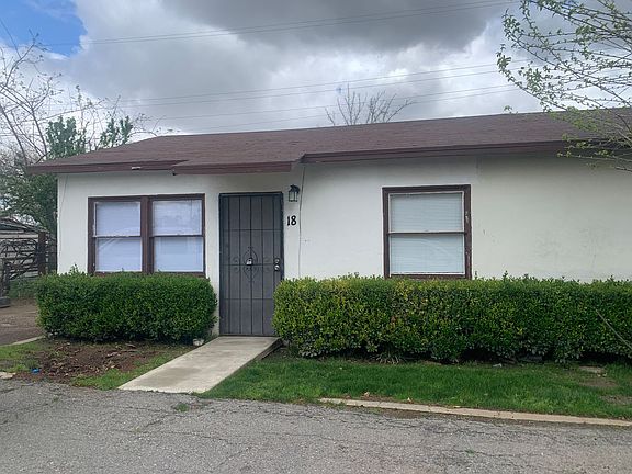 3rd image of 824 Roberts Ln #18