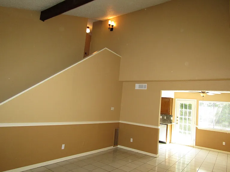 7001 Winedale Dr — Photo 5