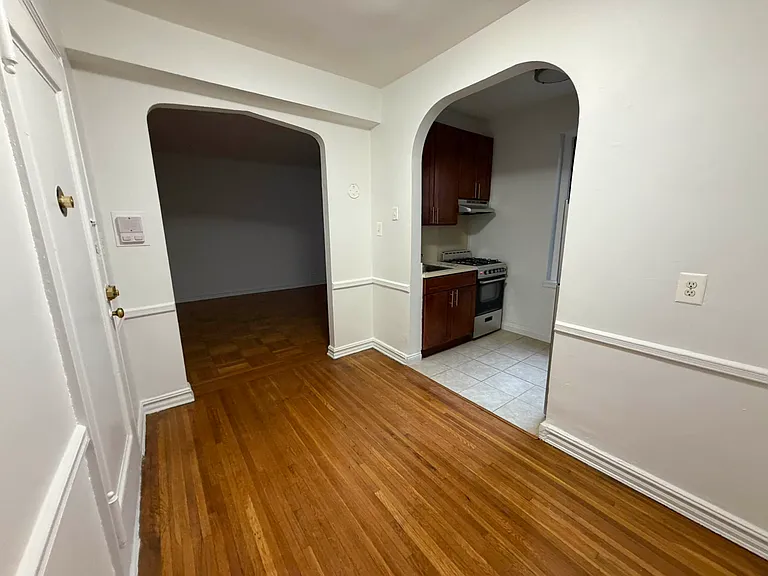 300 Ocean Pkwy #3F — Photo 3