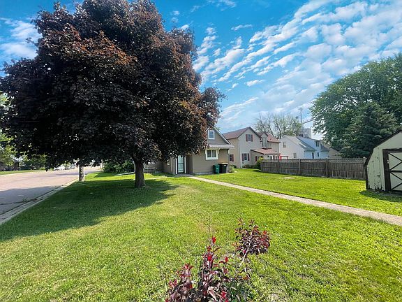 3rd image of 350 Letford St