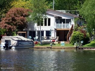 6951 W Jackson Rd, Ludington, MI 49431