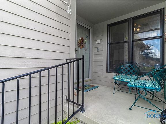5th image of 5656 Baronswood Cir #5656