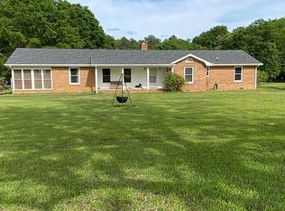 136 Ledbetter Rd, Barnesville, GA 30204