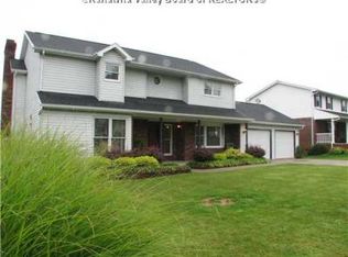 8 Cedar Dr, Hurricane, WV 25526