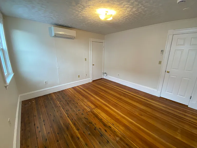 14 Magnolia Sq #3 — Photo 13