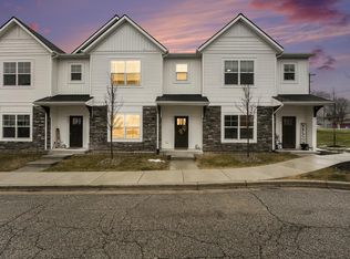 603 Bedford Falls Dr, Sparta, MI 49345