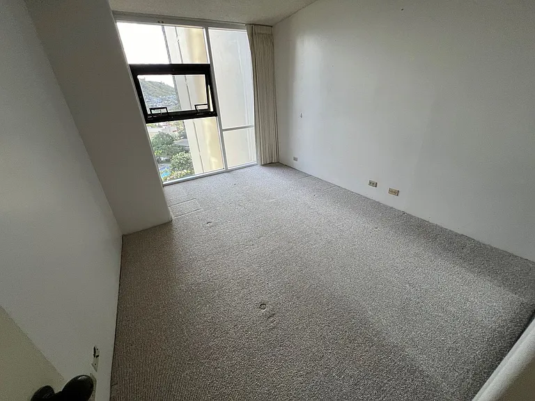 1212 Nuuanu Ave #1406 — Photo 6