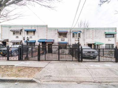 1249 Simpson St, Bronx, NY, 10459