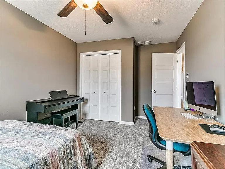 1411 SW Campus Ln — Photo 25