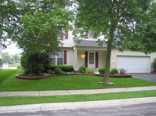 795 Burning Trl, Carol Stream, IL 60188