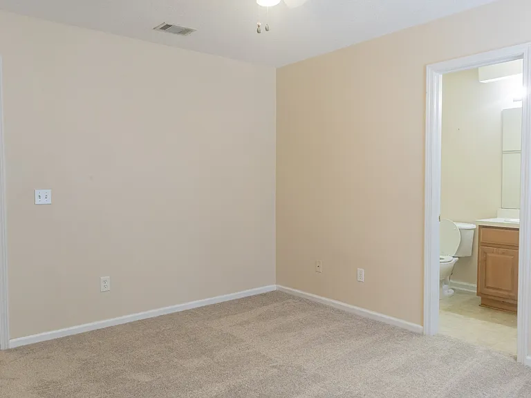 762 Scrub Jay Dr #1 — Photo 15