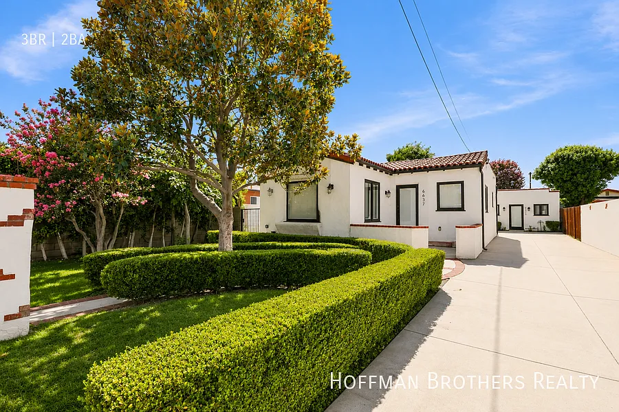 6637 Tyrone Ave Van Nuys, CA 91405 — Photo 3