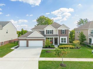 49130 Deneweth Farms Dr, Macomb, MI 48044