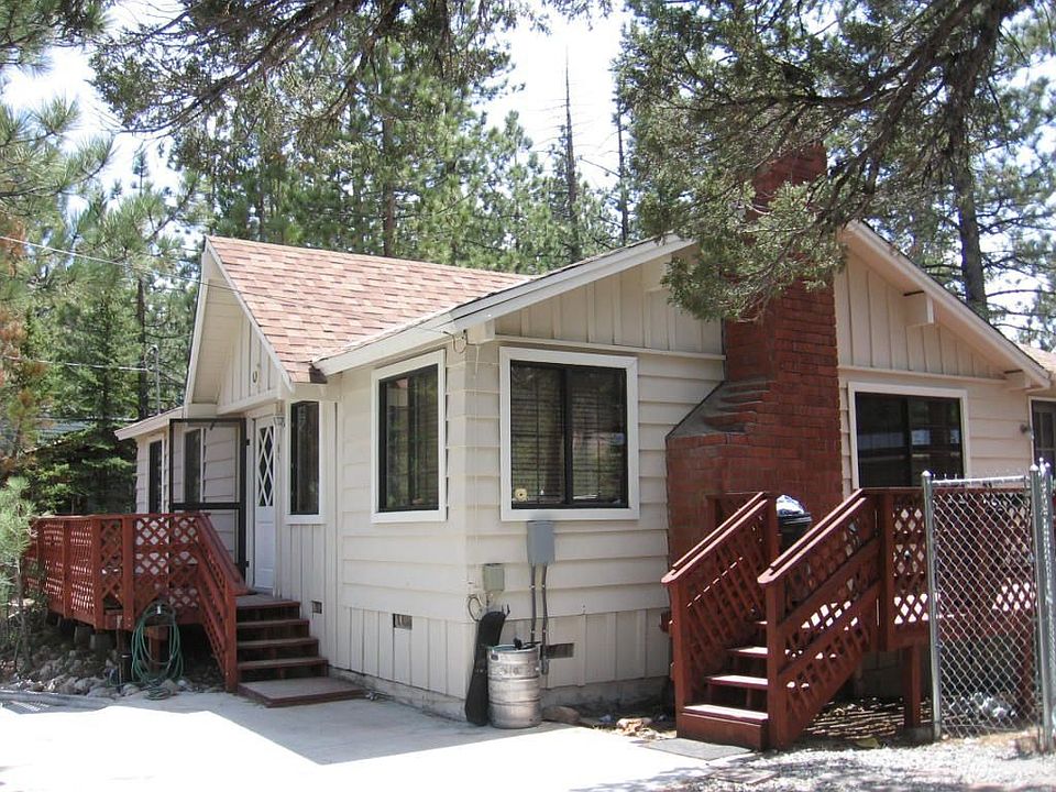 1st image of 42985 Sunset Dr