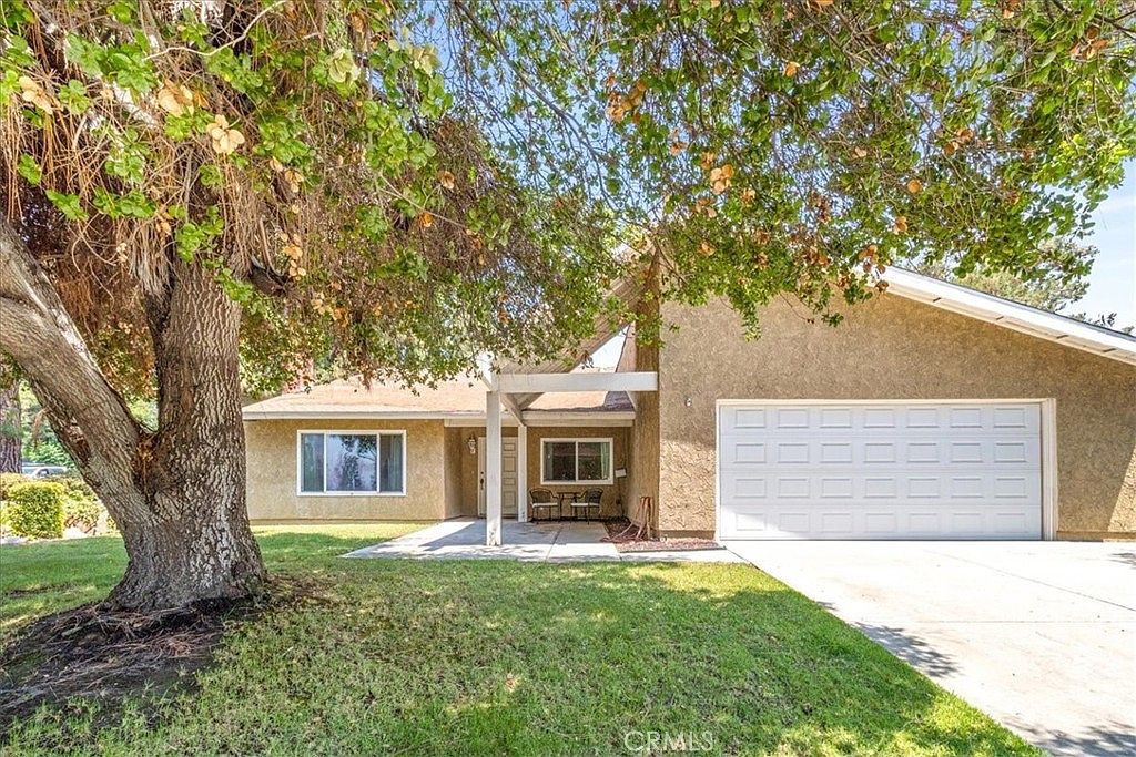1193 W 13th St, Upland, CA 91786 | MLS #HD25159725 | Zillow