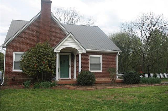 1st image of 4208 Hickory Lincolnton Hwy