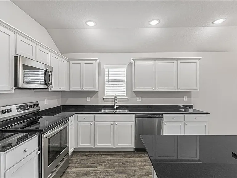 6808 SW Pilgrim Rd — Photo 19