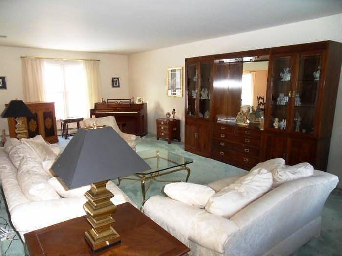 2nd image of 80 Old Orchard Dr