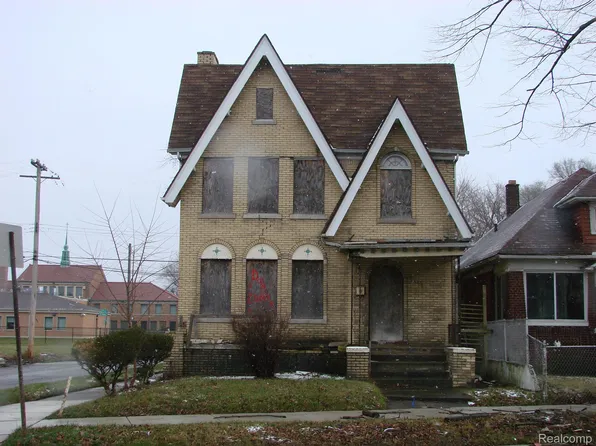 8046 Saint Cyril St, Detroit, MI 48213