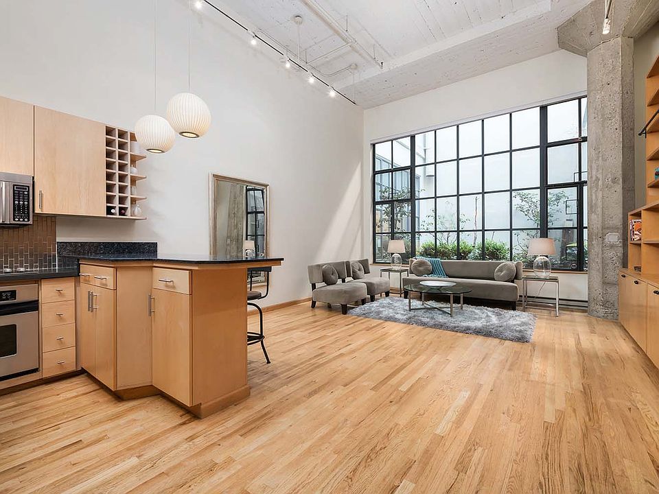 1st image of 601 4th St Unit 101