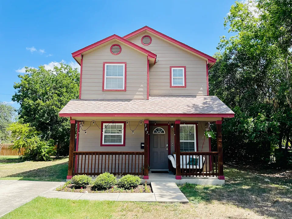 307 Claremont Ave