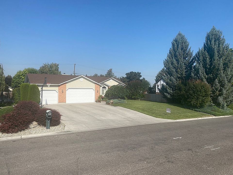 1st image of 2518 Almo Ave
