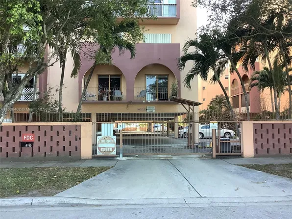 460 E 23rd St APT 501, Hialeah, FL 33013