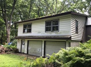 4325 E Fawver Rd, Ridott, IL 61067