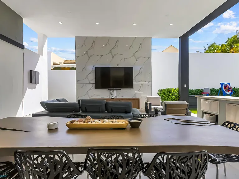 147 Dorado Bch E — Photo 39