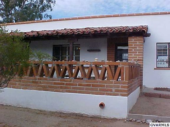 3rd image of 302 D Paseo Ter