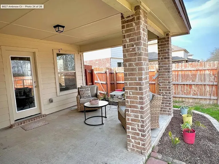 6627 Ambrose Cir — Photo 24