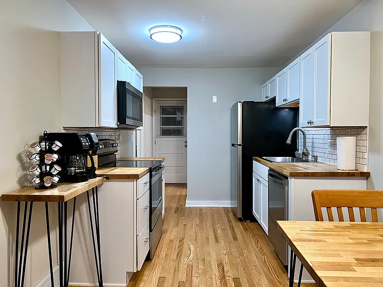 Kitchen/back door