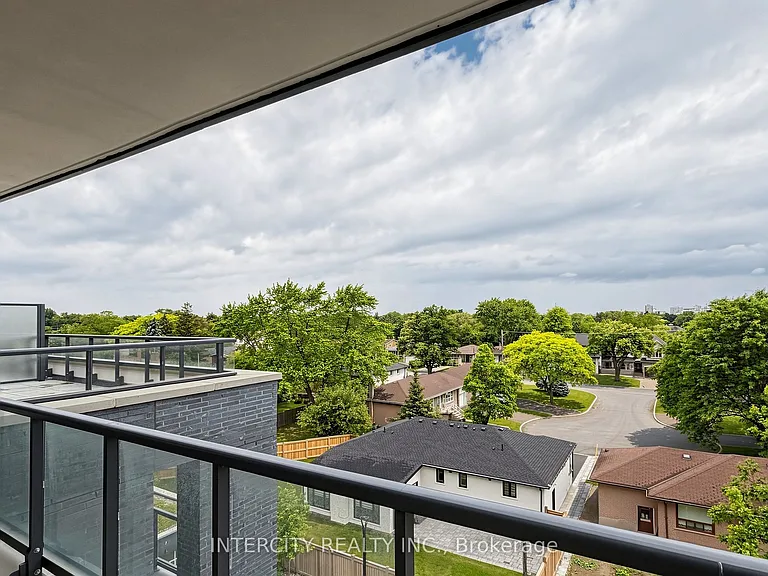 700 Sheppard Ave W #616 — Photo 16