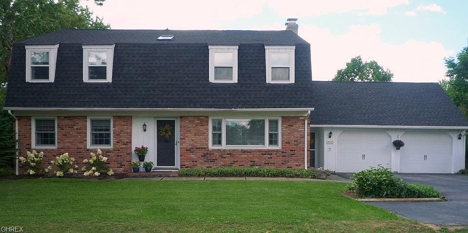 1st image of 351 North St