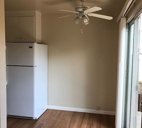 4th image of 556 Jackson Ave APT B