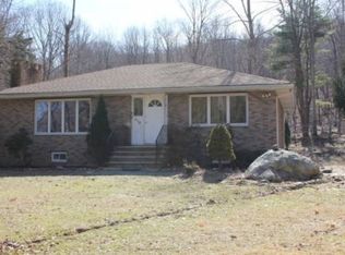 418 Mountain Lake Rd, Great Meadows, NJ 07838