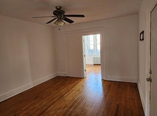31 64th St, West New York, NJ 07093