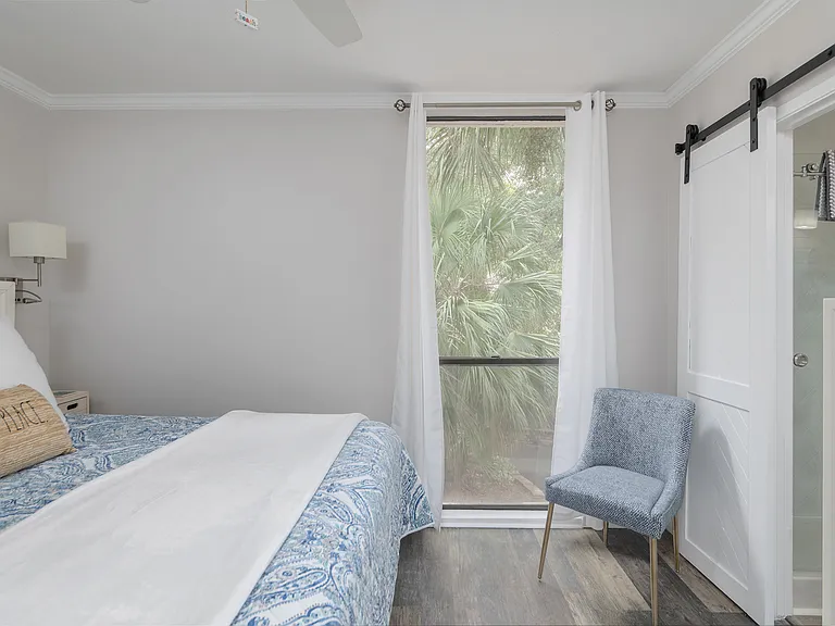 42 S Forest Beach Dr #3250 — Photo 3